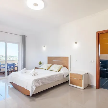 Willa Wonderful Portuguese Casa Lombos Nova 3 Bedrooms Private Pool Carvoeiro (Lagoa)