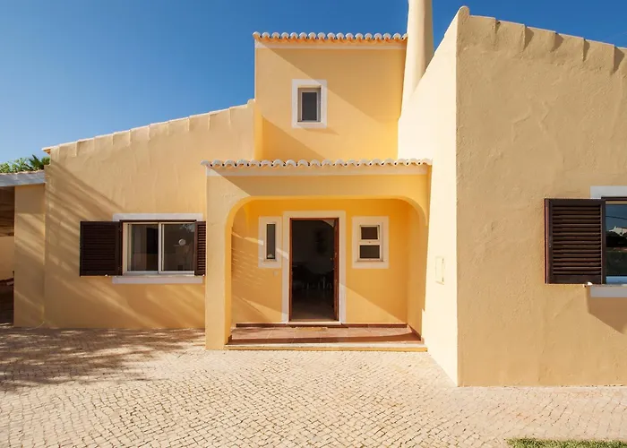 Villa Wonderful Portuguese Casa Lombos Nova 3 Bedrooms Private Pool