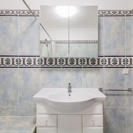Villa Wonderful Portuguese Casa Lombos Nova 3 Bedrooms Private Pool, Ac Pool Table Carvoeiro