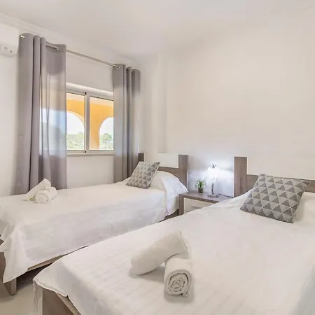 Wonderful Portuguese Casa Lombos Nova 3 Bedrooms Private Pool Villa