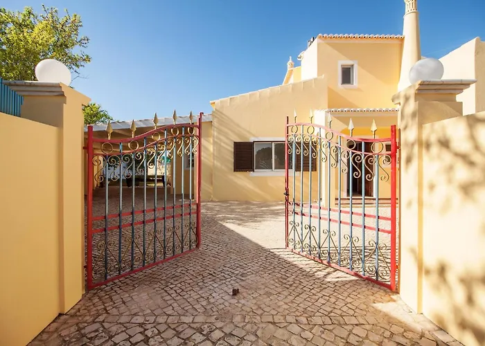 Villa Wonderful Portuguese Casa Lombos Nova 3 Bedrooms Private Pool Carvoeiro (Lagoa)