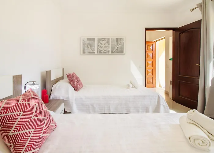 Villa Wonderful Portuguese Casa Lombos Nova 3 Bedrooms Private Pool Carvoeiro (Lagoa)